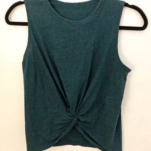 Lululemon Cropped Muscle Tank